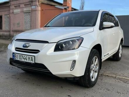 Тойота RAV4 EV, об'ємом двигуна 0 л та пробігом 154 тис. км за 13450 $, фото 1 на Automoto.ua