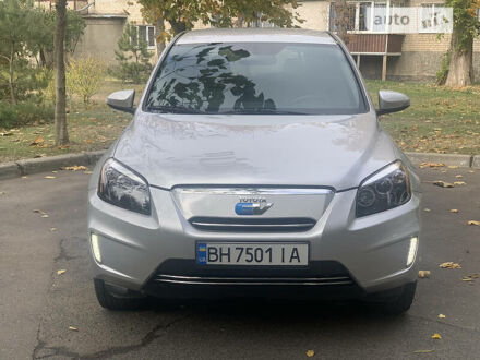 Тойота RAV4 EV 2014 в Чорноморську (Іллічівську) на Automoto.ua Тойота RAV4 EV, объемом двигателя 0 л и пробегом 99 тыс. км за 17600 $, фото 1 на Automoto.ua