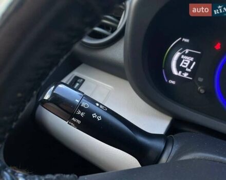 Сірий Тойота RAV4 EV, об'ємом двигуна 0 л та пробігом 210 тис. км за 10490 $, фото 32 на Automoto.ua