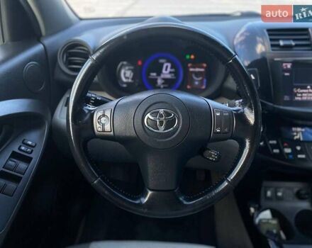 Сірий Тойота RAV4 EV, об'ємом двигуна 0 л та пробігом 210 тис. км за 10490 $, фото 41 на Automoto.ua