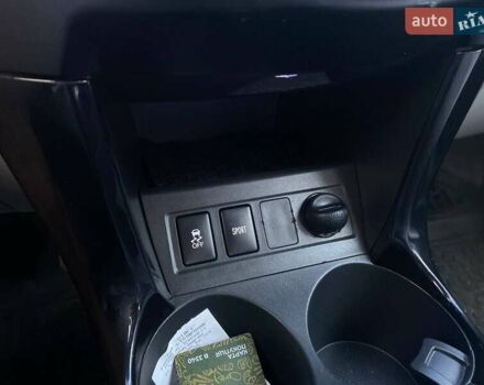 Сірий Тойота RAV4 EV, об'ємом двигуна 0 л та пробігом 210 тис. км за 10490 $, фото 36 на Automoto.ua