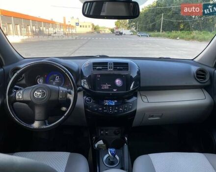 Сірий Тойота RAV4 EV, об'ємом двигуна 0 л та пробігом 210 тис. км за 10490 $, фото 40 на Automoto.ua