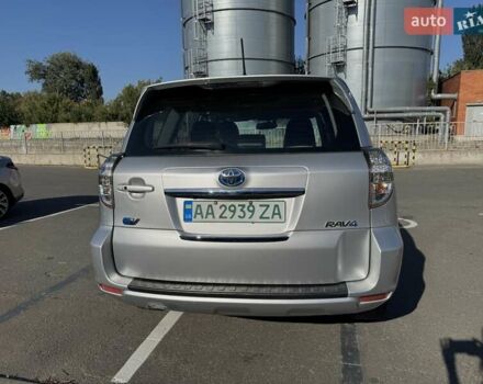 Тойота RAV4 EV 2013 в Киеве на Automoto.ua Серый Тойота RAV4 EV, объемом двигателя 0 л и пробегом 97 тыс. км за 11900 $, фото 7 на Automoto.ua
