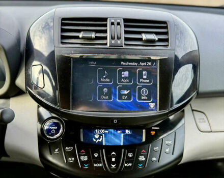 Сірий Тойота RAV4 EV, об'ємом двигуна 0 л та пробігом 149 тис. км за 11999 $, фото 24 на Automoto.ua