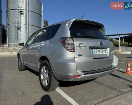 Тойота RAV4 EV 2013 в Киеве на Automoto.ua Серый Тойота RAV4 EV, объемом двигателя 0 л и пробегом 97 тыс. км за 11900 $, фото 5 на Automoto.ua