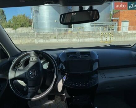 Тойота RAV4 EV 2013 в Киеве на Automoto.ua Серый Тойота RAV4 EV, объемом двигателя 0 л и пробегом 97 тыс. км за 11900 $, фото 25 на Automoto.ua