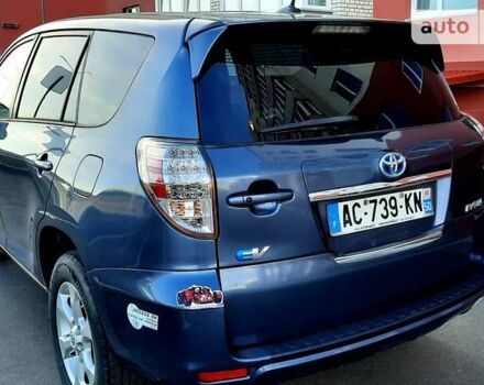 Сірий Тойота RAV4 EV, об'ємом двигуна 0 л та пробігом 136 тис. км за 10500 $, фото 9 на Automoto.ua