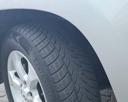 Серый Тойота RAV4 EV, объемом двигателя 0 л и пробегом 130 тыс. км за 8950 $, фото 6 на Automoto.ua