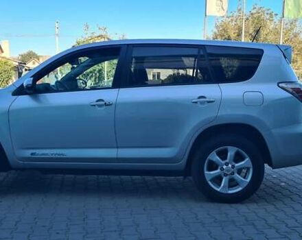 Тойота RAV4 EV 2014 в Нововолынск на Automoto.ua Серый Тойота RAV4 EV, объемом двигателя 0 л и пробегом 130 тыс. км за 9250 $, фото 38 на Automoto.ua