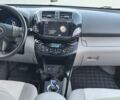 Серый Тойота RAV4 EV, объемом двигателя 0 л и пробегом 130 тыс. км за 8950 $, фото 3 на Automoto.ua