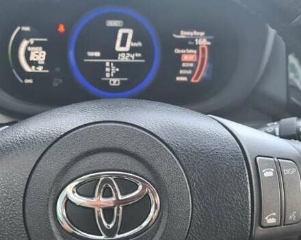 Серый Тойота RAV4 EV, объемом двигателя 0 л и пробегом 130 тыс. км за 8950 $, фото 11 на Automoto.ua