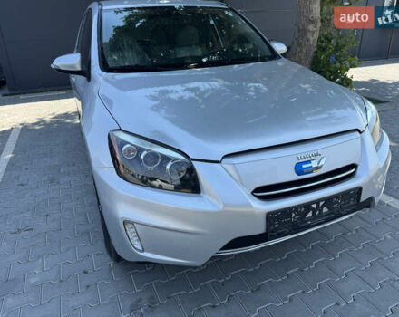 Сірий Тойота RAV4 EV, об'ємом двигуна 0 л та пробігом 119 тис. км за 11900 $, фото 2 на Automoto.ua