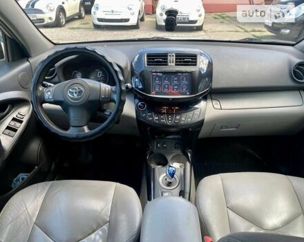 Сірий Тойота RAV4 EV, об'ємом двигуна 0 л та пробігом 184 тис. км за 15999 $, фото 17 на Automoto.ua