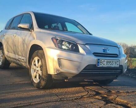 Серый Тойота RAV4 EV, объемом двигателя 0 л и пробегом 130 тыс. км за 8950 $, фото 23 на Automoto.ua