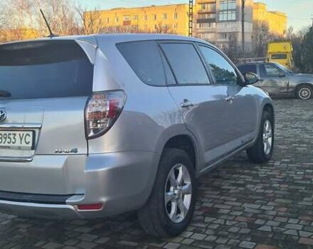 Серый Тойота RAV4 EV, объемом двигателя 0 л и пробегом 130 тыс. км за 8950 $, фото 34 на Automoto.ua