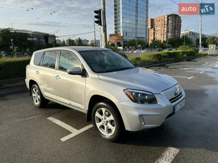 Тойота RAV4 EV 2012 в Киеве на Automoto.ua Серый Тойота RAV4 EV, объемом двигателя 0 л и пробегом 210 тыс. км за 12500 $, фото 1 на Automoto.ua
