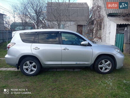 Сірий Тойота RAV4 EV, об'ємом двигуна 0 л та пробігом 185 тис. км за 11500 $, фото 1 на Automoto.ua