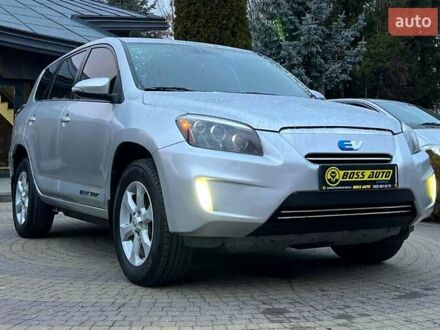Тойота RAV4 EV 2014 в Львове на Automoto.ua Серый Тойота RAV4 EV, объемом двигателя 0 л и пробегом 136 тыс. км за 10700 $, фото 1 на Automoto.ua