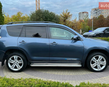 Тойота RAV4 EV 2013 в Львове на Automoto.ua Синий Тойота RAV4 EV, объемом двигателя 0 л и пробегом 230 тыс. км за 8999 $, фото 7 на Automoto.ua
