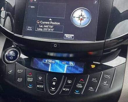 Синій Тойота RAV4 EV, об'ємом двигуна 0 л та пробігом 155 тис. км за 9999 $, фото 12 на Automoto.ua