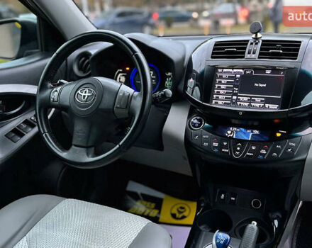 Тойота RAV4 EV 2013 в Львове на Automoto.ua Синий Тойота RAV4 EV, объемом двигателя 0 л и пробегом 230 тыс. км за 8999 $, фото 16 на Automoto.ua