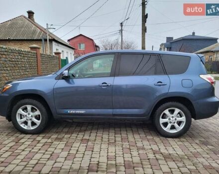 Синій Тойота RAV4 EV, об'ємом двигуна 0 л та пробігом 222 тис. км за 9999 $, фото 2 на Automoto.ua
