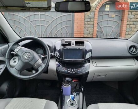 Синій Тойота RAV4 EV, об'ємом двигуна 0 л та пробігом 222 тис. км за 9999 $, фото 7 на Automoto.ua