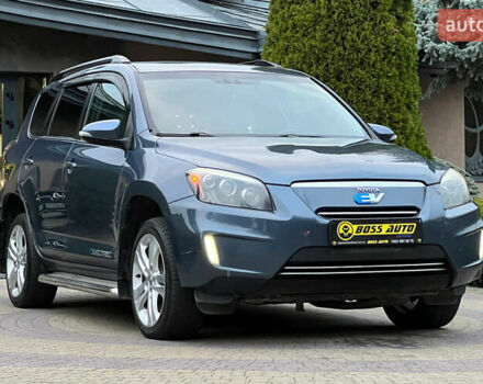 Синий Тойота RAV4 EV, объемом двигателя 0 л и пробегом 230 тыс. км за 8999 $, фото 1 на Automoto.ua