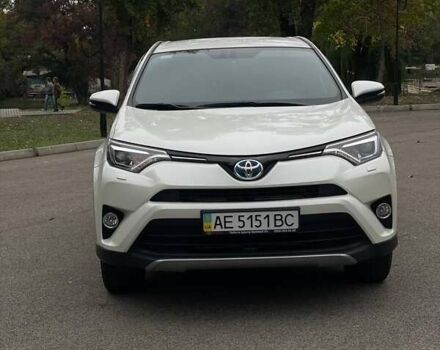 Білий Тойота RAV4 PHEV, об'ємом двигуна 2.49 л та пробігом 70 тис. км за 22700 $, фото 5 на Automoto.ua