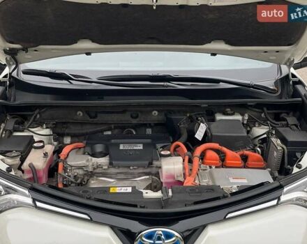 Білий Тойота RAV4 PHEV, об'ємом двигуна 2.49 л та пробігом 70 тис. км за 22700 $, фото 25 на Automoto.ua