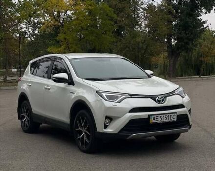 Білий Тойота RAV4 PHEV, об'ємом двигуна 2.49 л та пробігом 70 тис. км за 22700 $, фото 10 на Automoto.ua