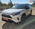 Белый Тойота RAV4 PHEV, объемом двигателя 2.49 л и пробегом 90 тыс. км за 42000 $, фото 1 на Automoto.ua
