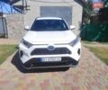 Белый Тойота RAV4 PHEV, объемом двигателя 2.5 л и пробегом 27 тыс. км за 46000 $, фото 1 на Automoto.ua