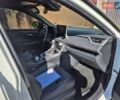 Белый Тойота RAV4 PHEV, объемом двигателя 2.49 л и пробегом 90 тыс. км за 42000 $, фото 6 на Automoto.ua