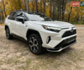 Белый Тойота RAV4 PHEV, объемом двигателя 0 л и пробегом 9 тыс. км за 44200 $, фото 3 на Automoto.ua