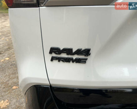 Белый Тойота RAV4 PHEV, объемом двигателя 0 л и пробегом 9 тыс. км за 44200 $, фото 15 на Automoto.ua