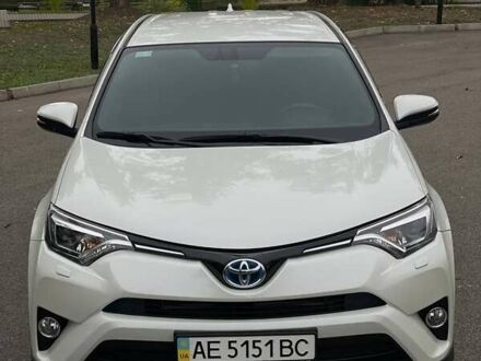 Білий Тойота RAV4 PHEV, об'ємом двигуна 2.49 л та пробігом 70 тис. км за 22700 $, фото 1 на Automoto.ua