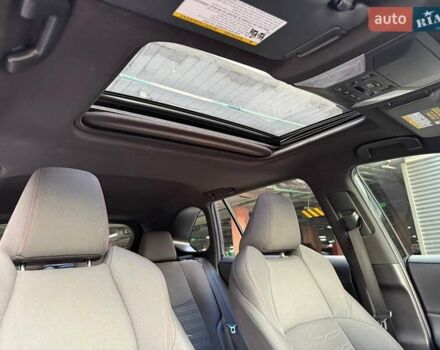 Черный Тойота RAV4 PHEV, объемом двигателя 2.49 л и пробегом 71 тыс. км за 43990 $, фото 13 на Automoto.ua