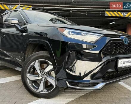 Черный Тойота RAV4 PHEV, объемом двигателя 2.49 л и пробегом 71 тыс. км за 43990 $, фото 1 на Automoto.ua
