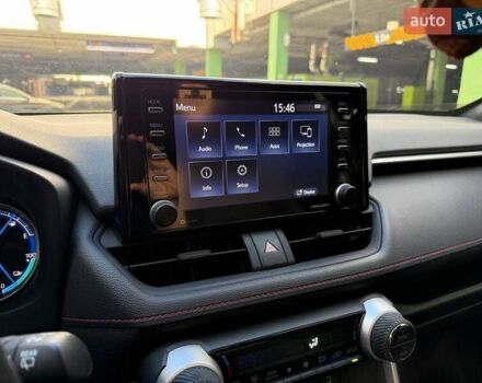 Черный Тойота RAV4 PHEV, объемом двигателя 2.49 л и пробегом 71 тыс. км за 40990 $, фото 23 на Automoto.ua