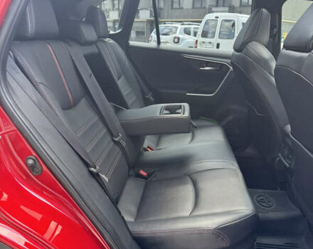 Красный Тойота RAV4 PHEV, объемом двигателя 2.49 л и пробегом 81 тыс. км за 42000 $, фото 20 на Automoto.ua