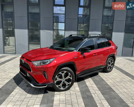 Красный Тойота RAV4 PHEV, объемом двигателя 2.49 л и пробегом 81 тыс. км за 42000 $, фото 1 на Automoto.ua
