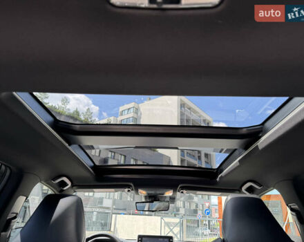 Красный Тойота RAV4 PHEV, объемом двигателя 2.49 л и пробегом 81 тыс. км за 42000 $, фото 12 на Automoto.ua