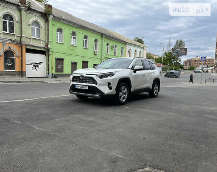 Тойота RAV4 PHEV, об'ємом двигуна 2.49 л та пробігом 47 тис. км за 32000 $, фото 6 на Automoto.ua