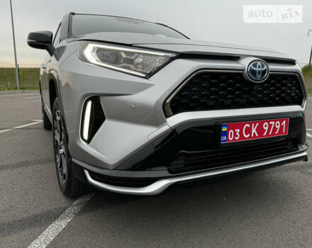 Тойота RAV4 PHEV, объемом двигателя 2.5 л и пробегом 24 тыс. км за 41000 $, фото 8 на Automoto.ua