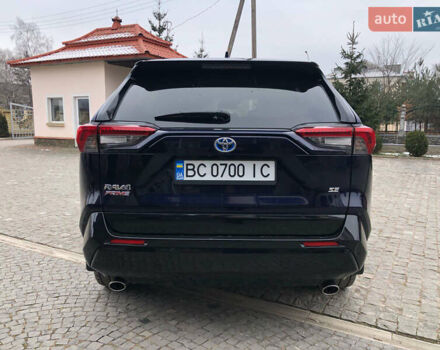 Тойота RAV4 PHEV, объемом двигателя 2.5 л и пробегом 57 тыс. км за 40777 $, фото 5 на Automoto.ua