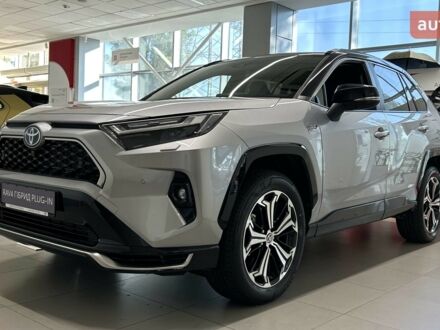 Тойота RAV4 PHEV 2023 в Киеве на Automoto.ua Тойота RAV4 PHEV, объемом двигателя 2.49 л и пробегом 0 тыс. км за 63652 $, фото 1 на Automoto.ua