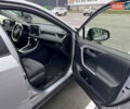 Сірий Тойота RAV4 PHEV, об'ємом двигуна 2.49 л та пробігом 137 тис. км за 29900 $, фото 13 на Automoto.ua