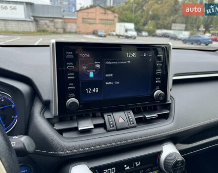 Сірий Тойота RAV4 PHEV, об'ємом двигуна 2.49 л та пробігом 137 тис. км за 29900 $, фото 6 на Automoto.ua