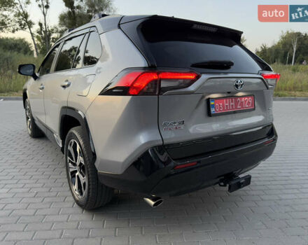 Серый Тойота RAV4 PHEV, объемом двигателя 2.49 л и пробегом 87 тыс. км за 36000 $, фото 1 на Automoto.ua